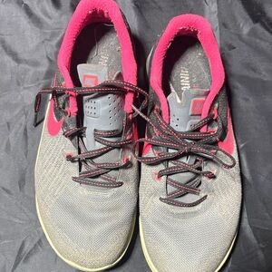 Nike Women's Gray and Pink Sneakers